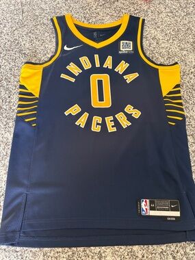 Nike Tyrese Haliburton Indiana Pacers Navy & Gold Basketball Jersey #0 swingman